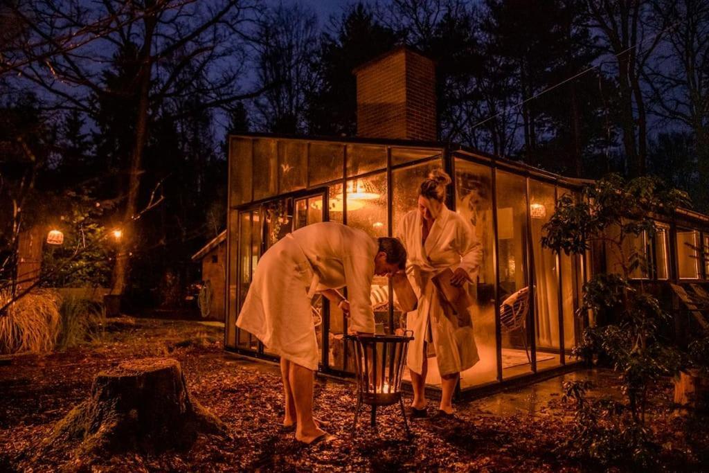 Boutique Bungalow 2 Met Sauna, Hottub En Boskas Rheezerveen Buitenkant foto