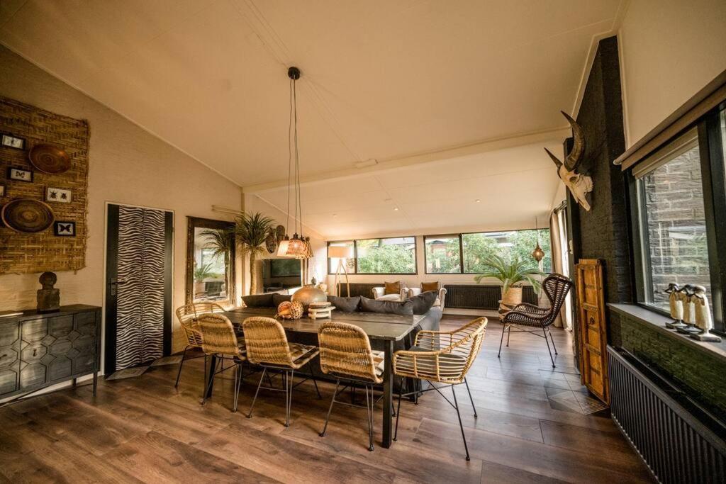Boutique Bungalow 2 Met Sauna, Hottub En Boskas Rheezerveen Buitenkant foto