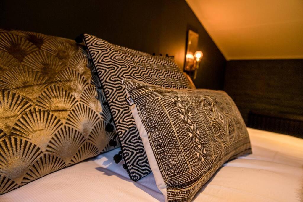 Boutique Bungalow 2 Met Sauna, Hottub En Boskas Rheezerveen Buitenkant foto